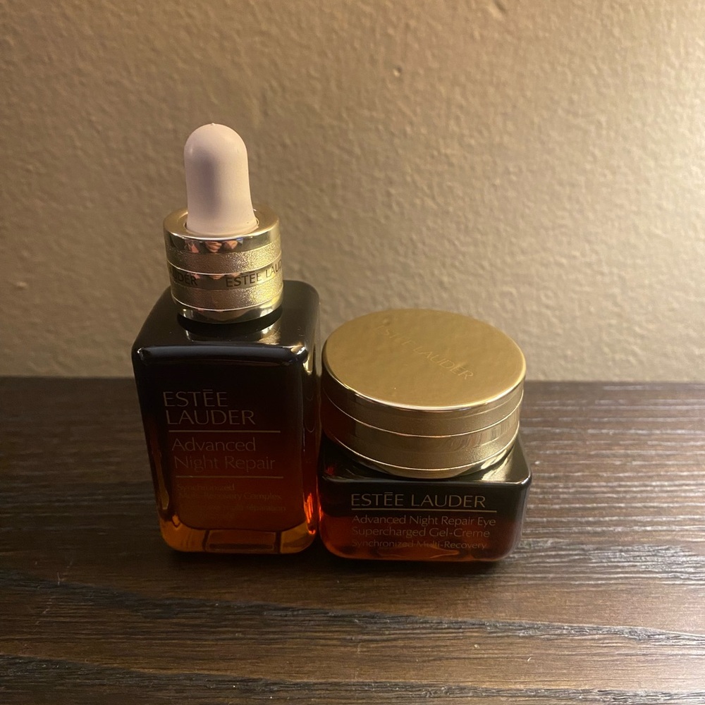 NEW Estée Lauder skincare bundle.